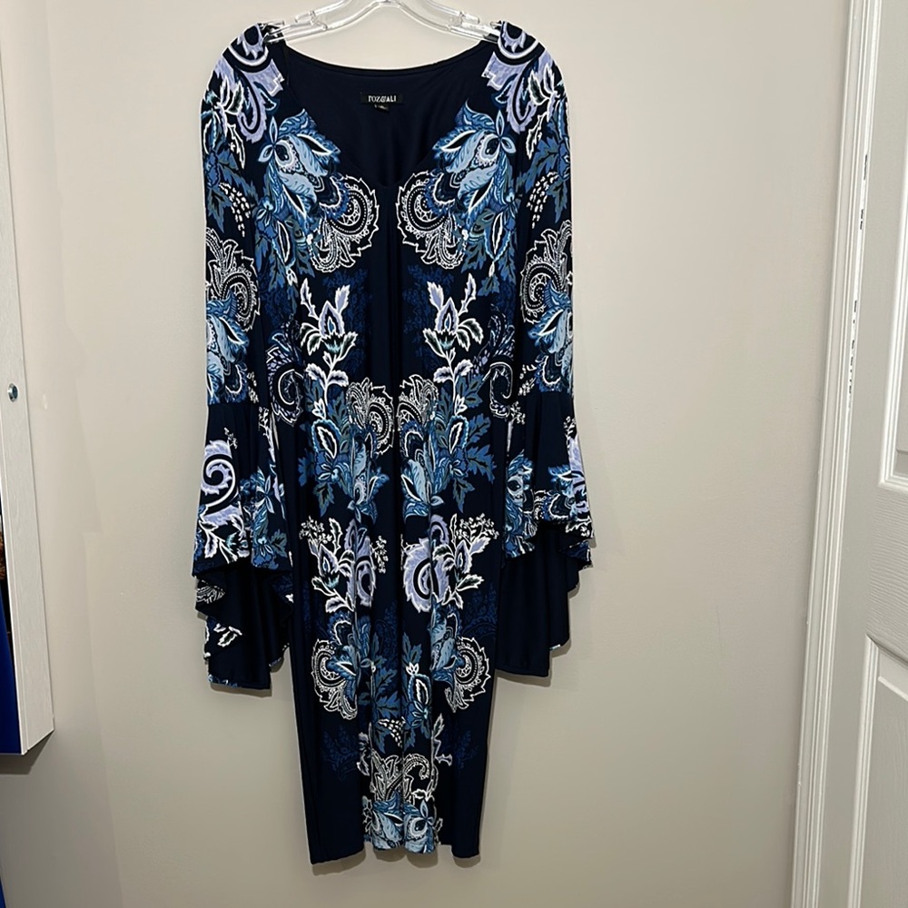 Roz & Ali Blue Sheath Dress with Bishop Sleeves